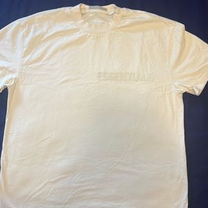 ESSENTIALS FEAR OF GOD T/SHIRT